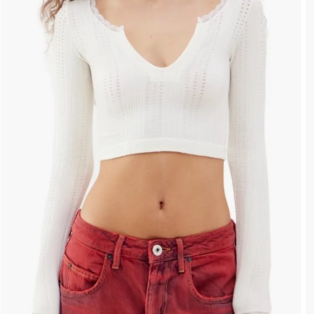Urban Outfitters White Cropped Long-Sleeve Knit Top